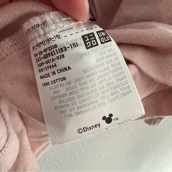 Disney x Uniqlo Pink Womens Minnie Mouse Velvet Embroidered T-Shirt Sz S Kidcore - Picture 7 of 8